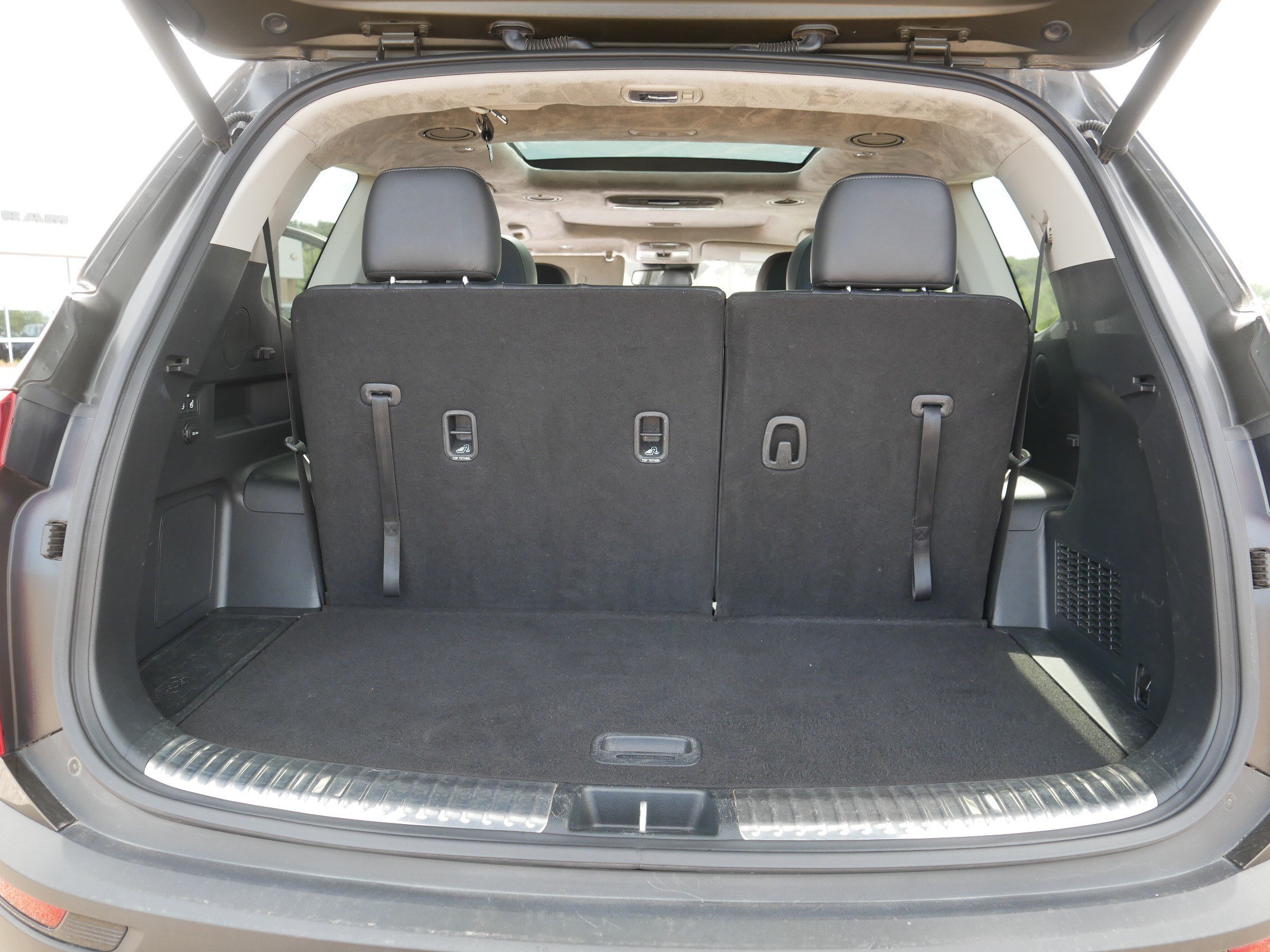 Used 2022 Kia Telluride SX w/ SX Prestige Package AWD/4WD image 18