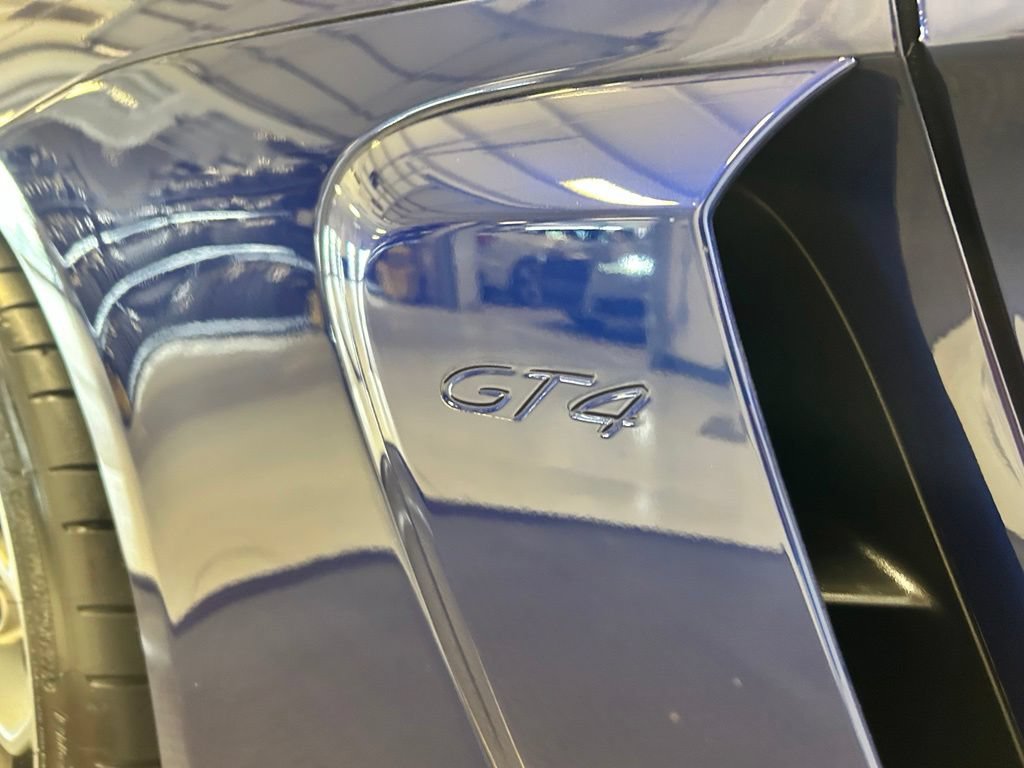 Used 2022 Porsche 718 Cayman GT4 RWD image 33