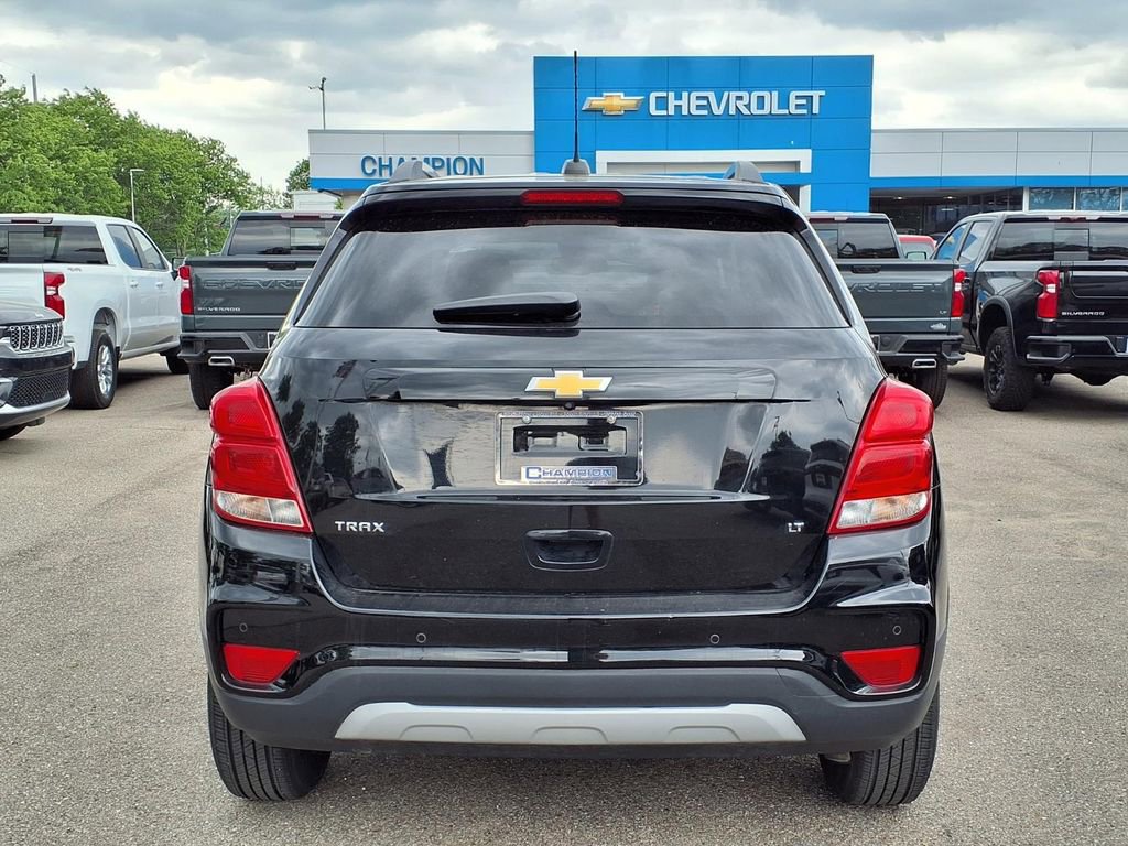 Used 2019 Chevrolet Trax LT w/ Driver Confidence Package FWD image 6