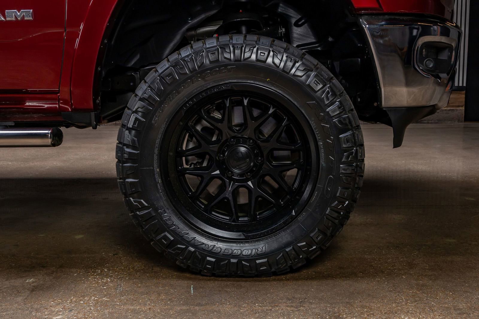 Used 2020 RAM 1500 Laramie AWD/4WD image 12