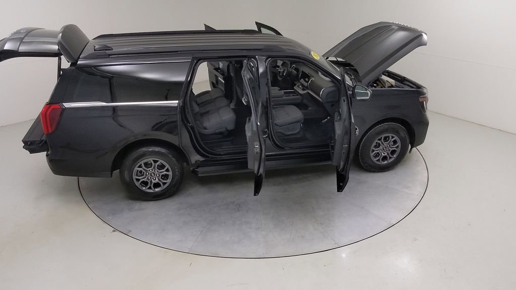 Certified 2025 Ford Expedition Max Active image 48