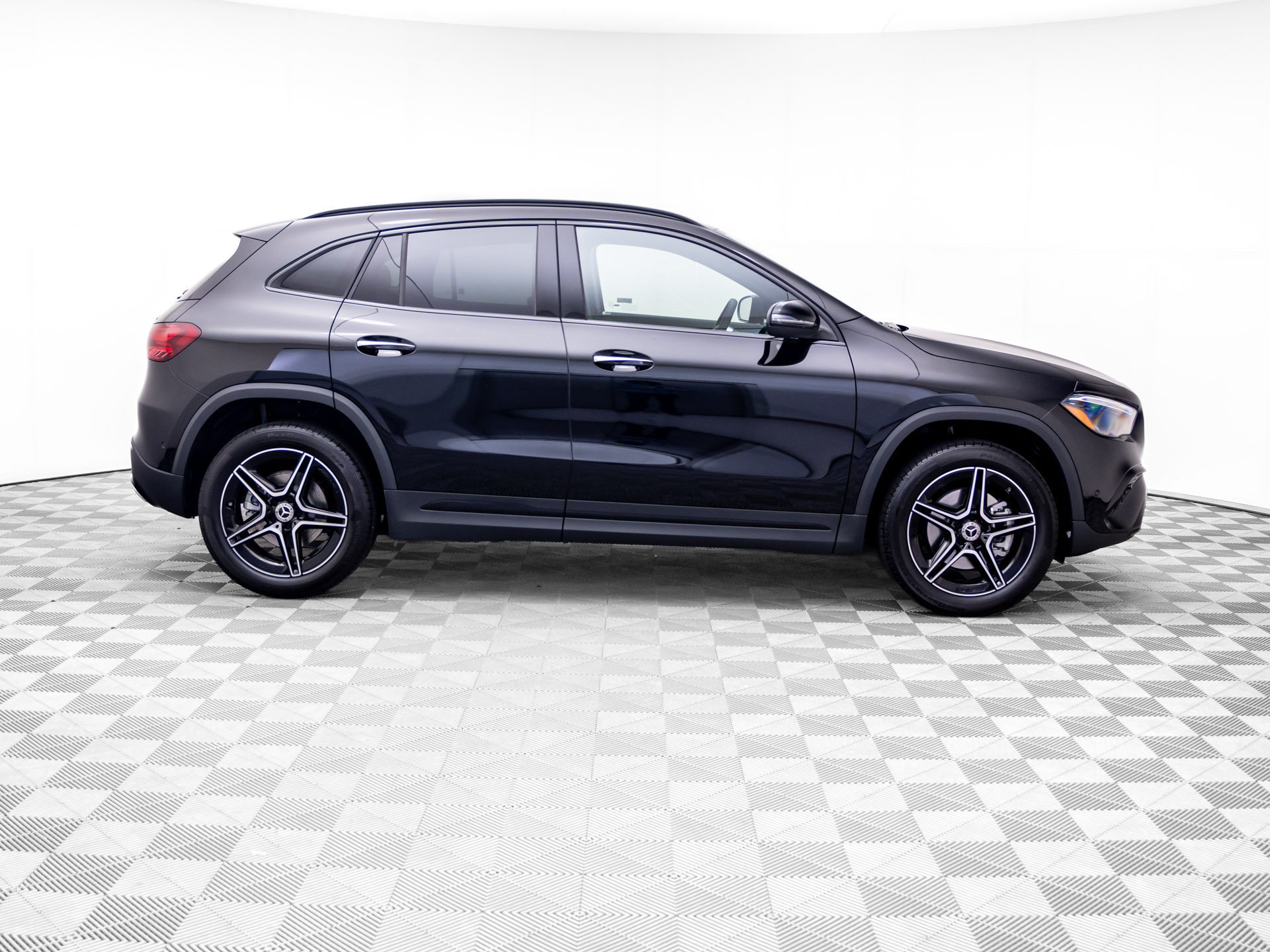 New 2026 Mercedes-Benz GLA 250 4MATIC image 6