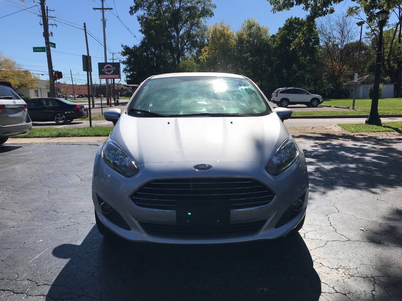 Used 2019 Ford Fiesta SE w/ Equipment Group 201A FWD image 3