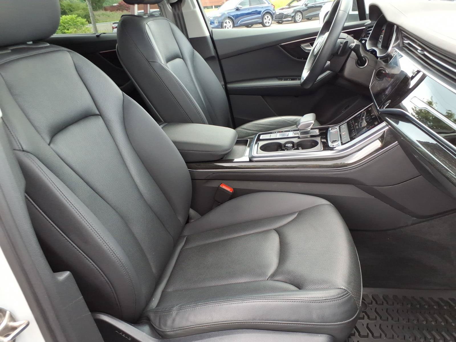 Used 2023 Audi Q7 3.0T Premium Plus w/ Premium Plus Package AWD/4WD image 24