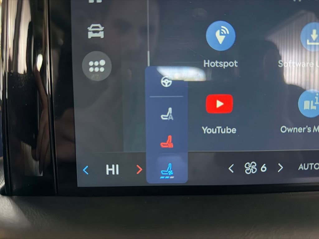 Used 2025 Lincoln Aviator Reserve w/ Equipment Group 201A AWD/4WD image 35