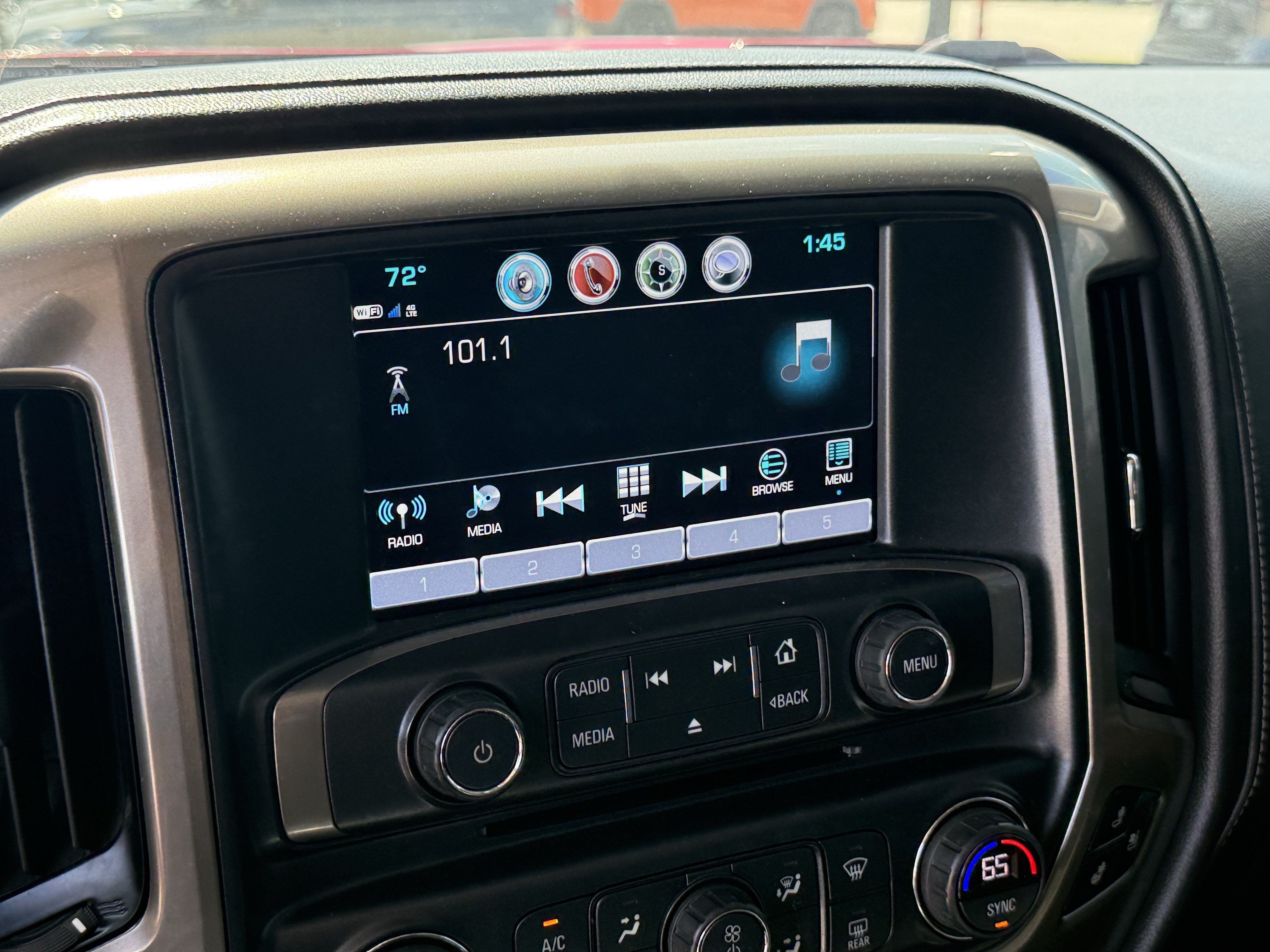 Used 2018 Chevrolet Silverado 1500 High Country AWD/4WD image 20