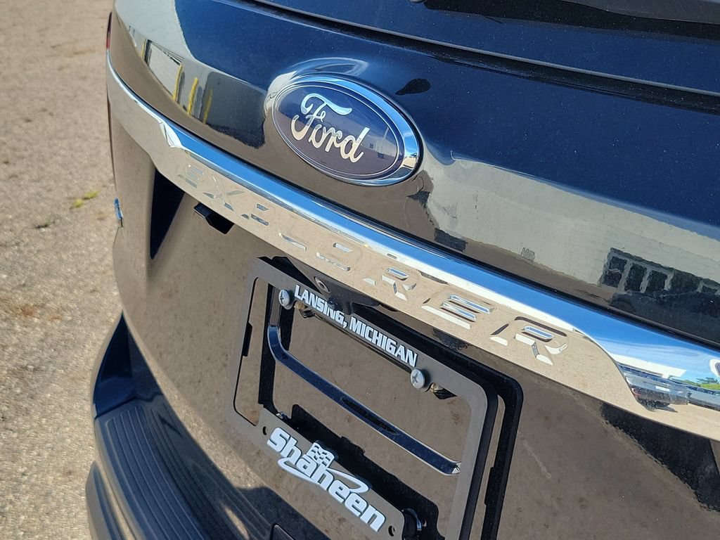 Used 2019 Ford Explorer XLT AWD/4WD image 35