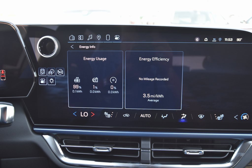 New 2025 Chevrolet Equinox EV LT image 17