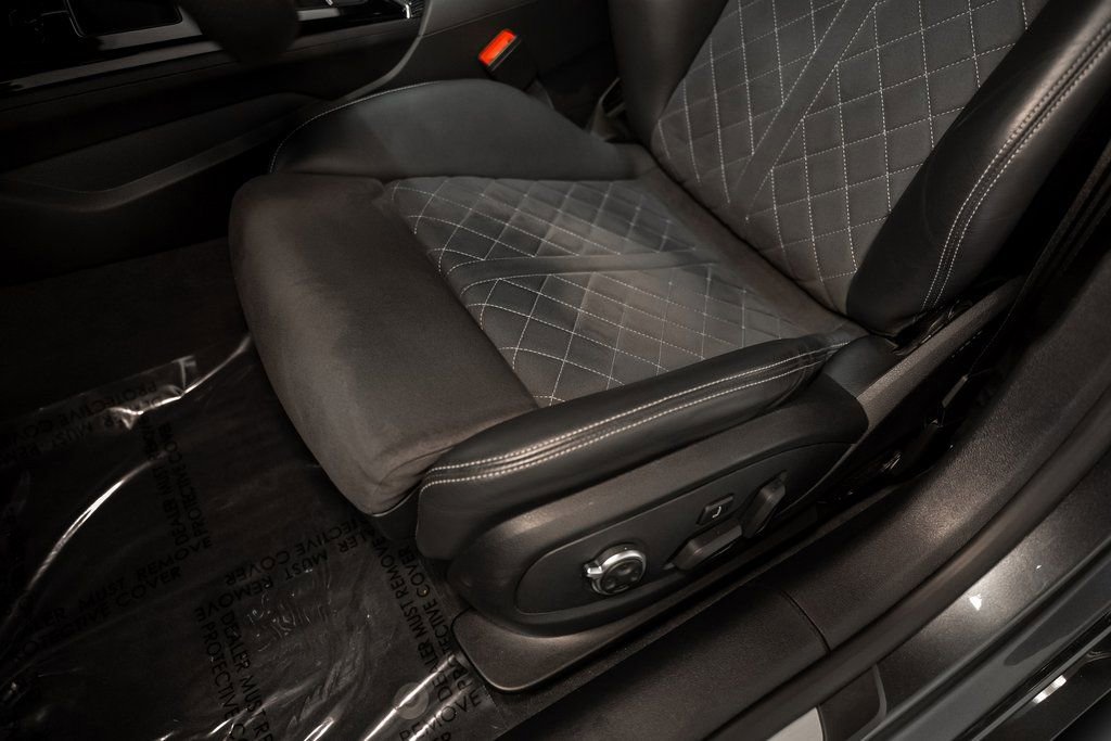 Used 2022 Audi S5 Premium w/ Convenience Package image 33