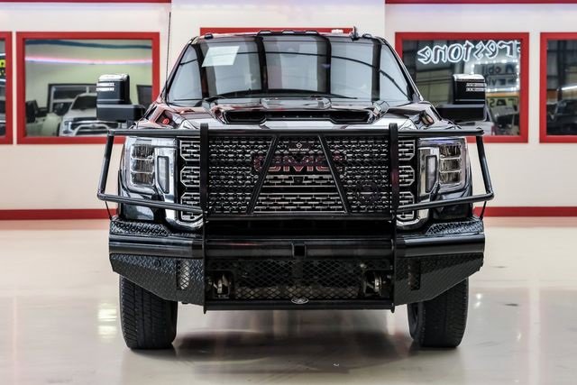 Used 2022 GMC Sierra 3500 Denali w/ Denali Black Diamond Edition image 9