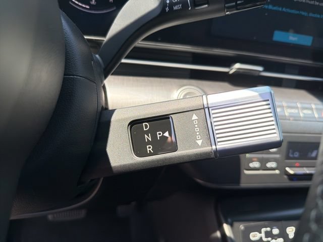 New 2026 Hyundai Kona SEL Premium FWD image 16