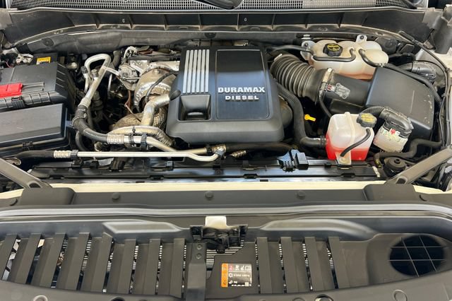 Used 2025 Chevrolet Silverado 1500 RST w/ Dark Appearance Package RWD image 23