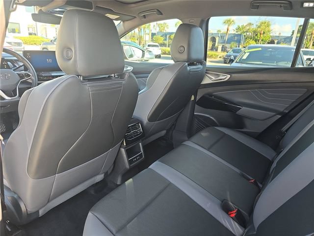 Used 2023 Volkswagen ID.4 S RWD image 10