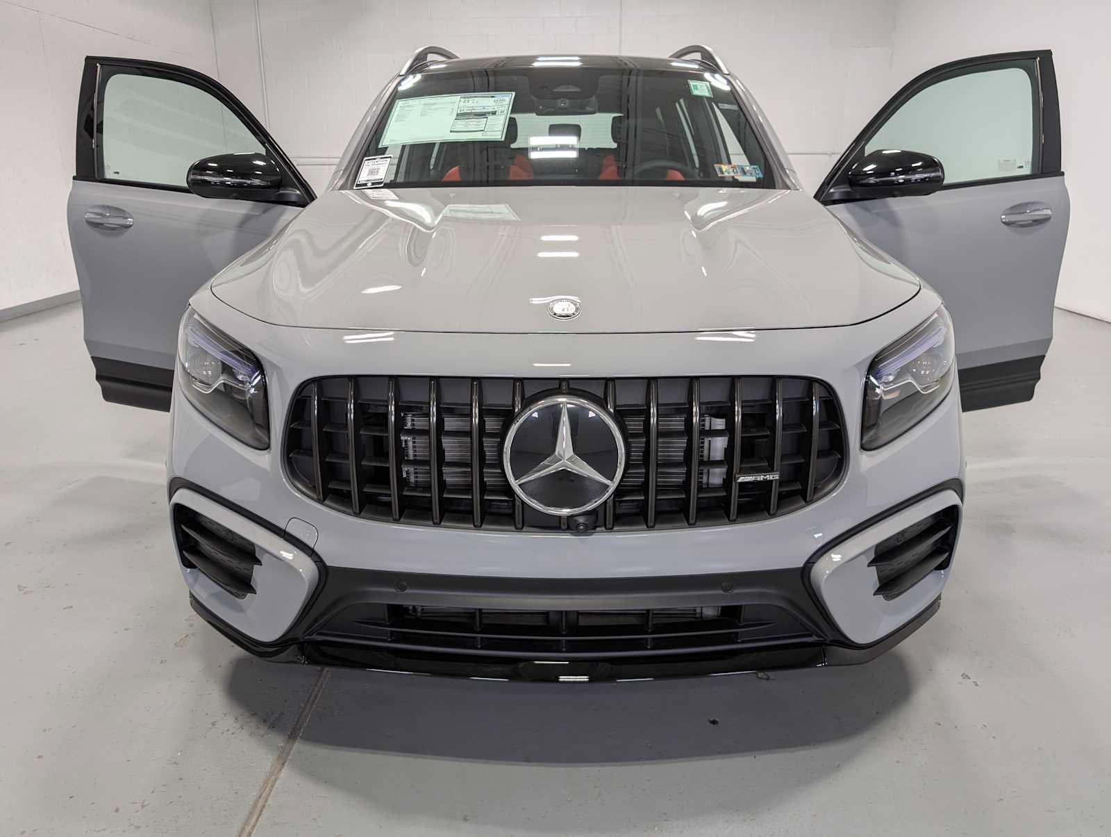 New 2026 Mercedes-Benz GLB 35 AMG 4MATIC image 13