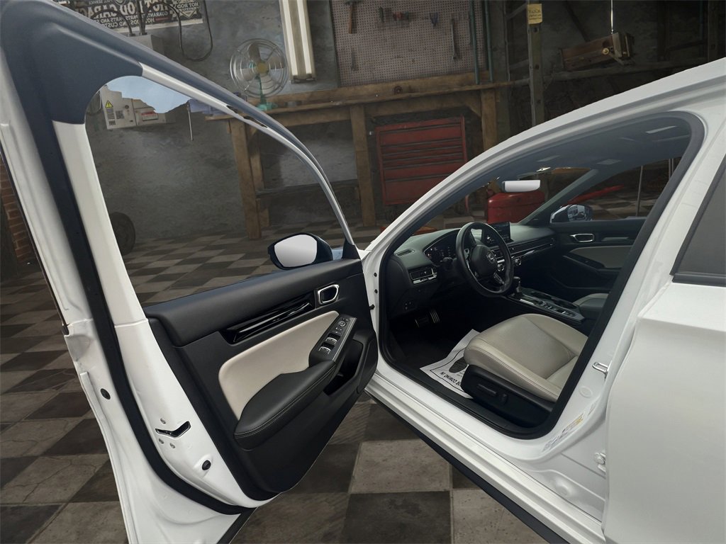 Used 2022 Honda Civic Sport Touring image 15