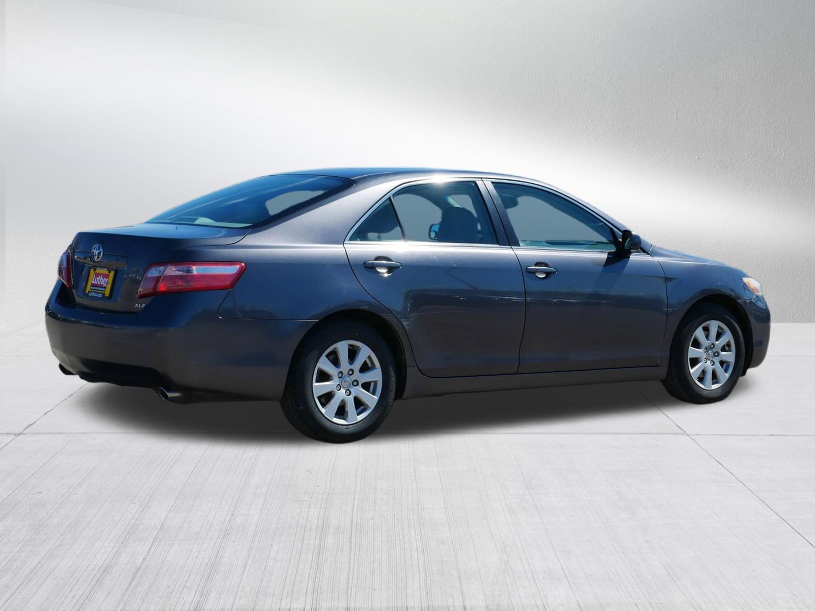 Used 2007 Toyota Camry LE FWD image 7