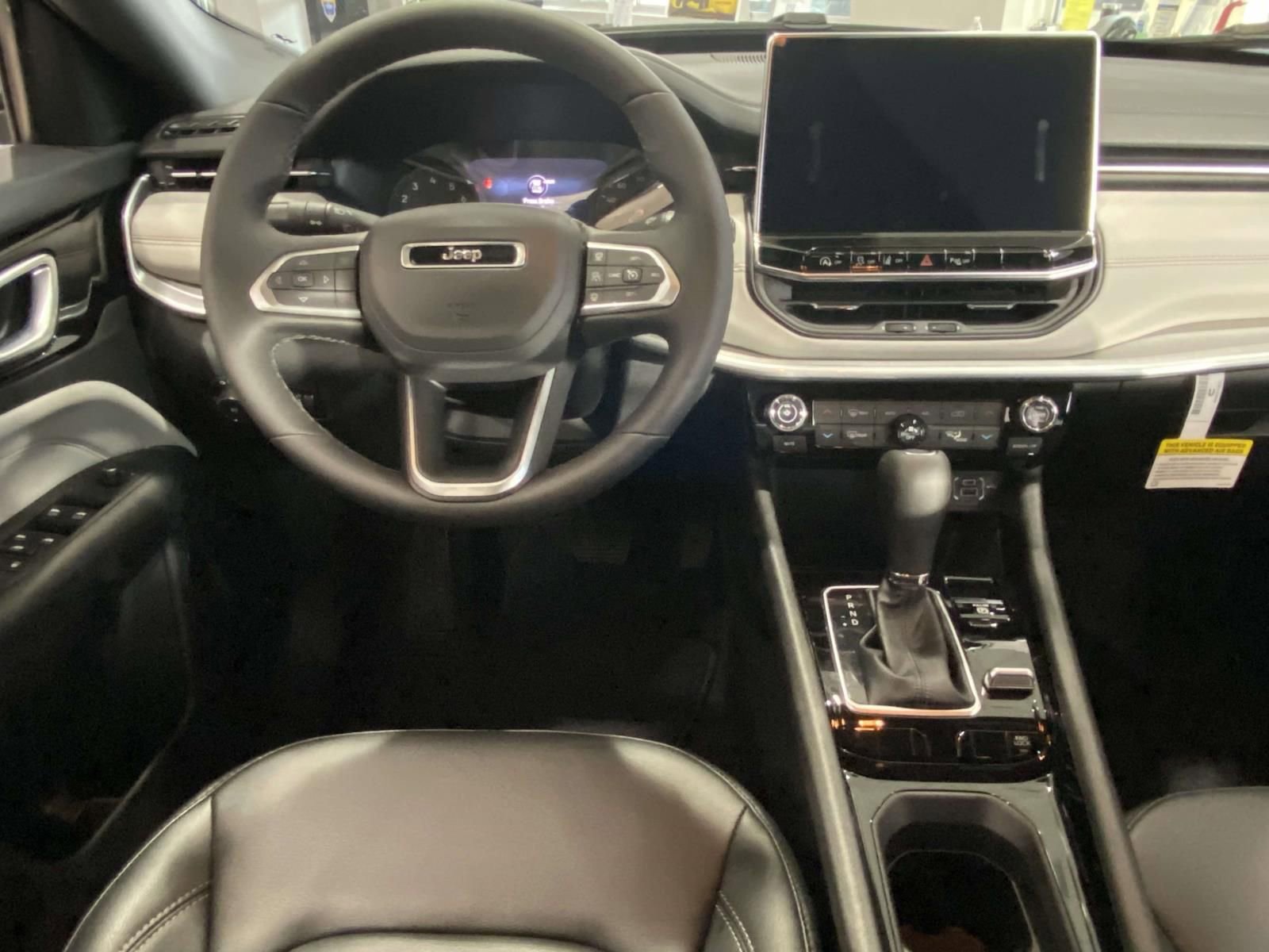 New 2026 Jeep Compass Limited image 10