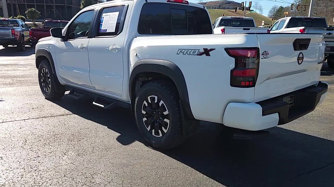 Used 2022 Nissan Frontier Pro-X image 5