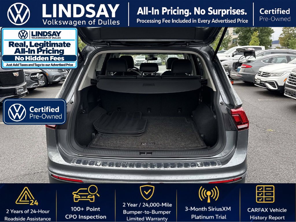 Certified 2023 Volkswagen Tiguan SE w/ Panoramic Sunroof Package AWD/4WD image 12