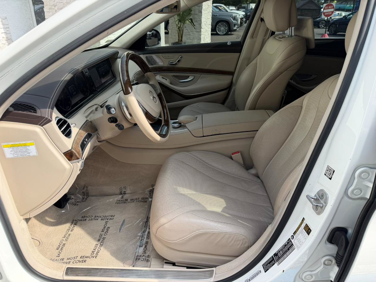 Used 2014 Mercedes-Benz S 550 Sedan image 22