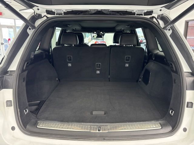 Used 2023 Jeep Grand Cherokee Overland image 9