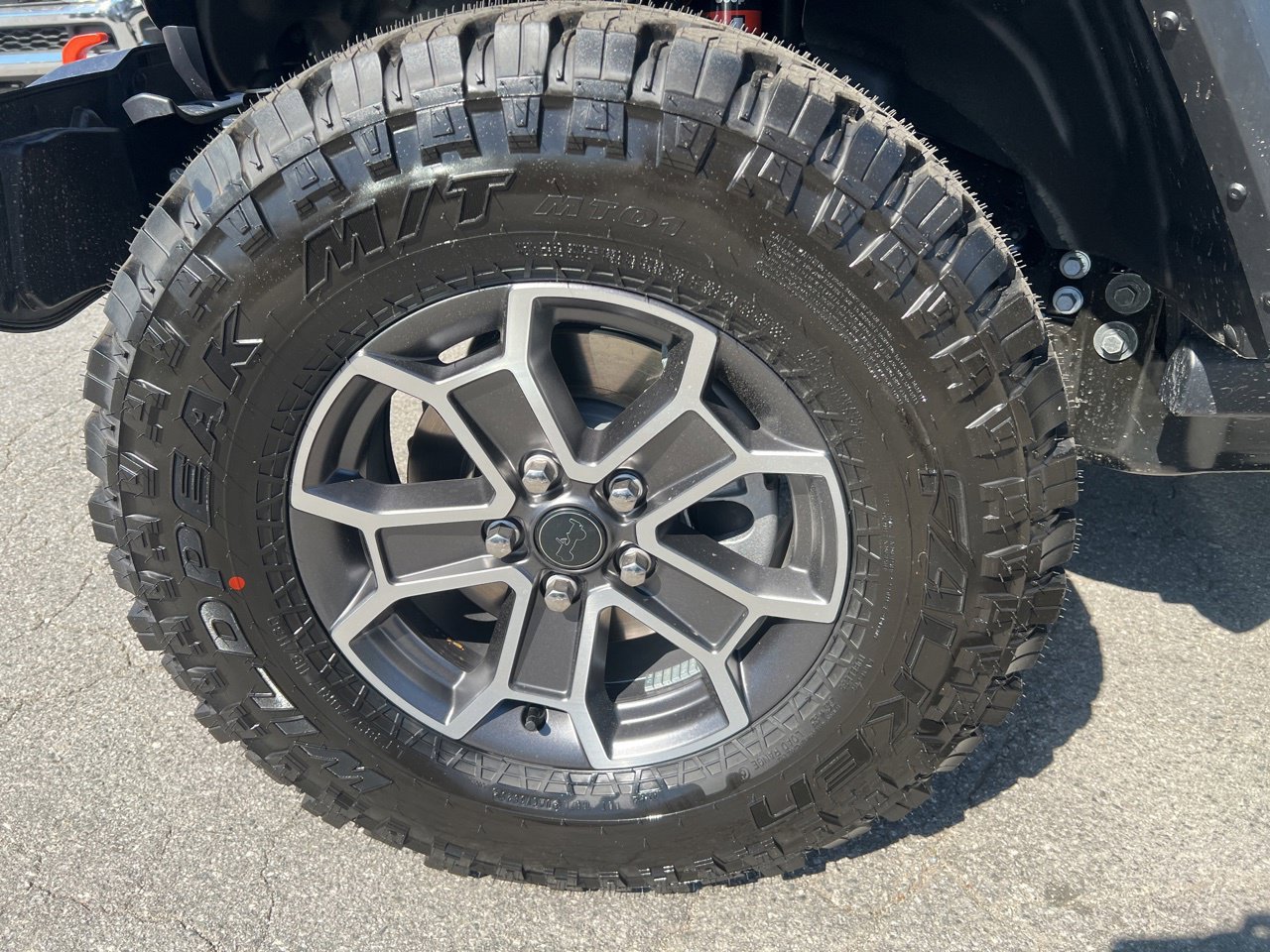 New 2026 Jeep Gladiator Mojave AWD/4WD image 12