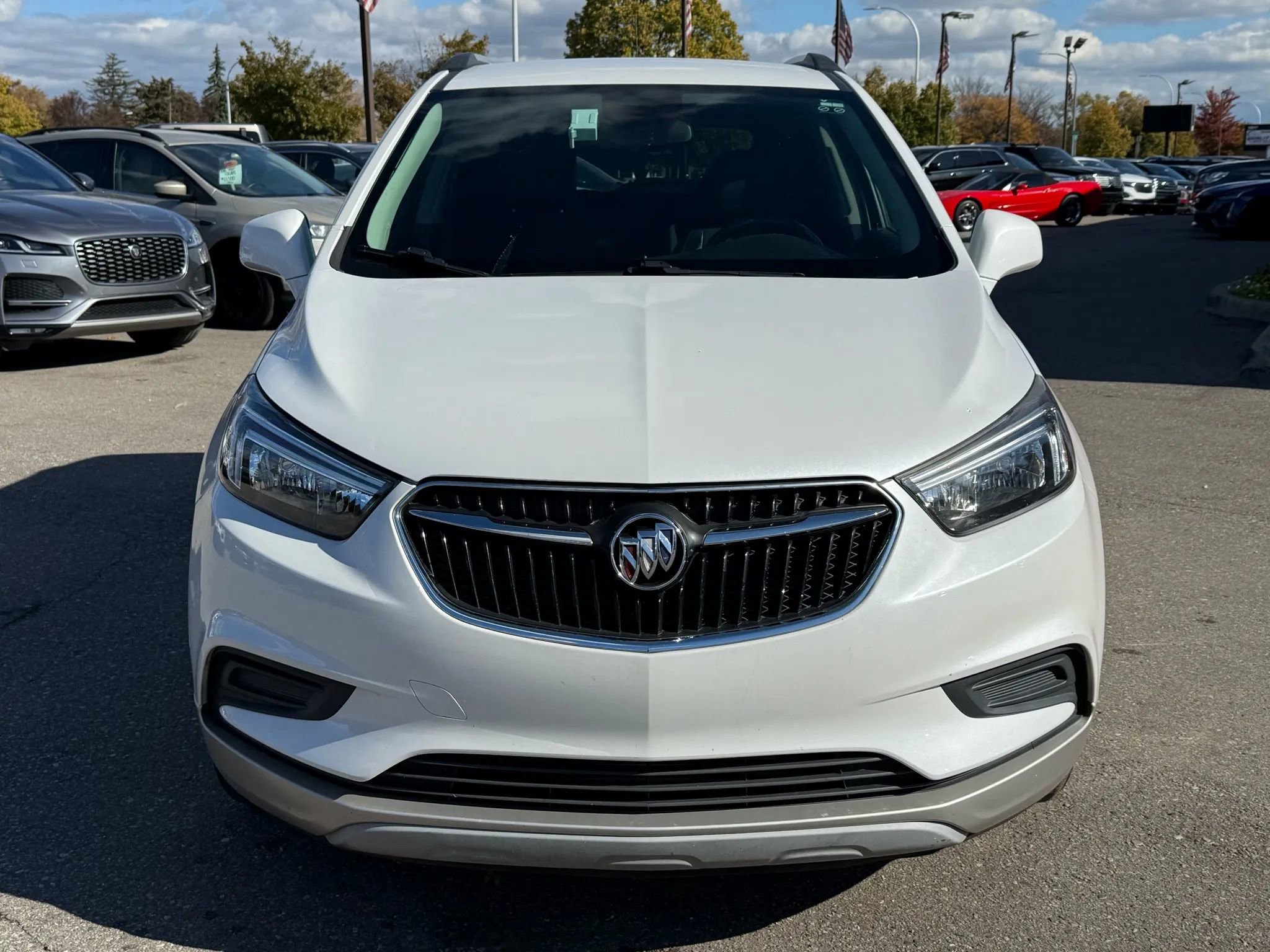 Used 2020 Buick Encore Preferred image 2