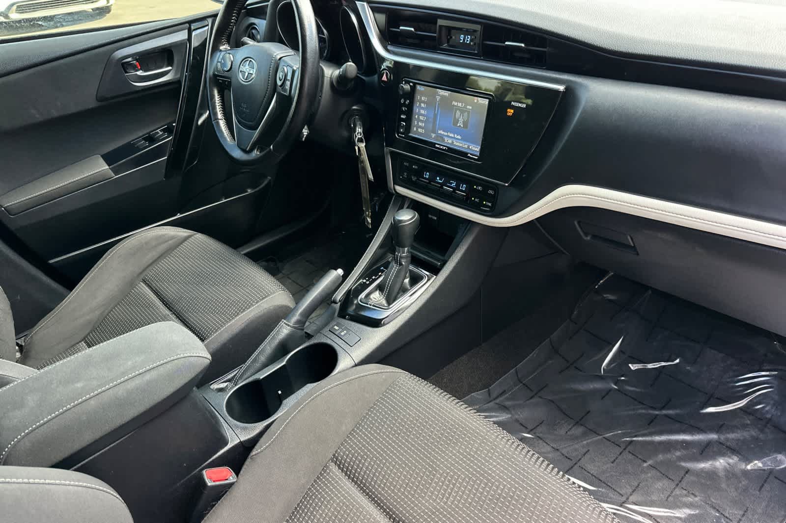 Used 2016 Scion iM FWD image 16