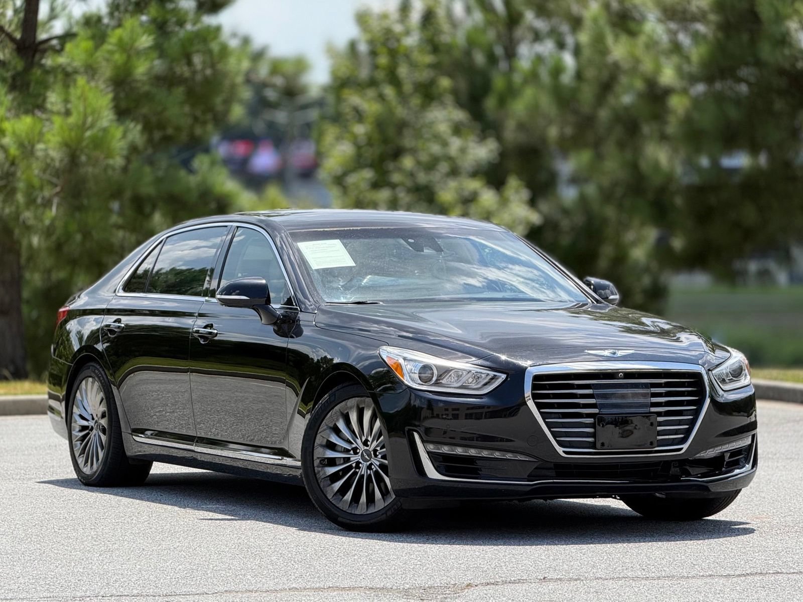 Used 2018 Genesis G90 5.0 Ultimate AWD/4WD image 13
