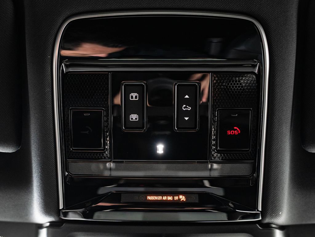 New 2026 Land Rover Range Rover Sport Dynamic SE AWD/4WD image 39