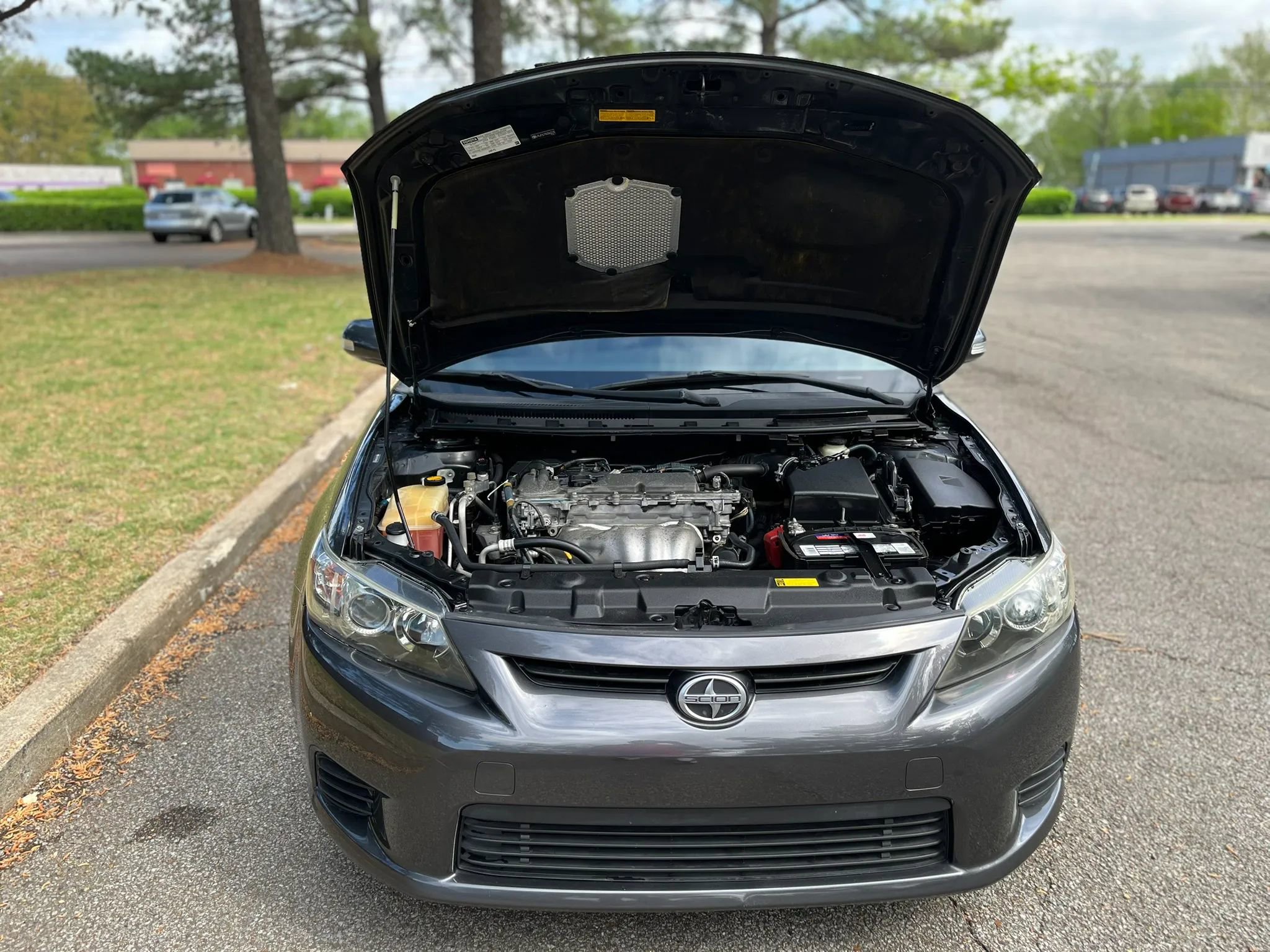 Used 2013 Scion tC FWD image 31