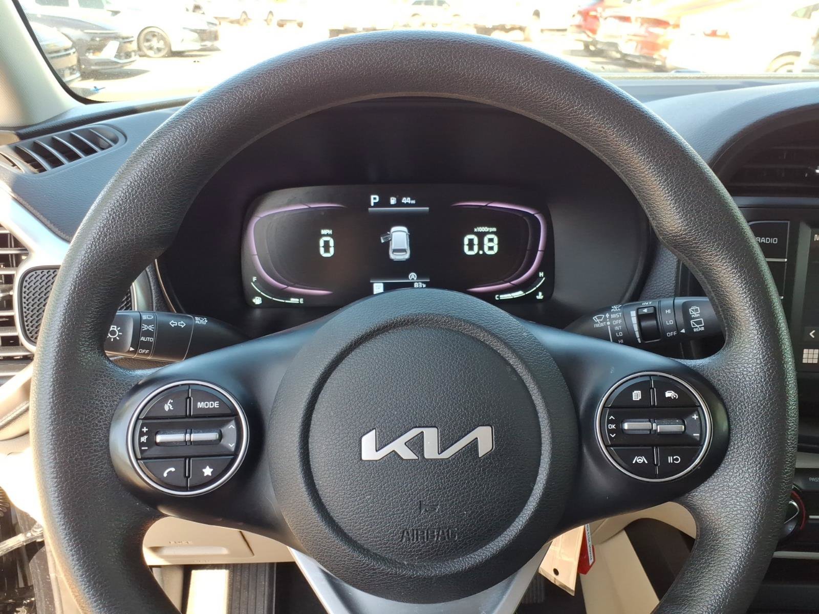 Used 2023 Kia Soul LX FWD image 17