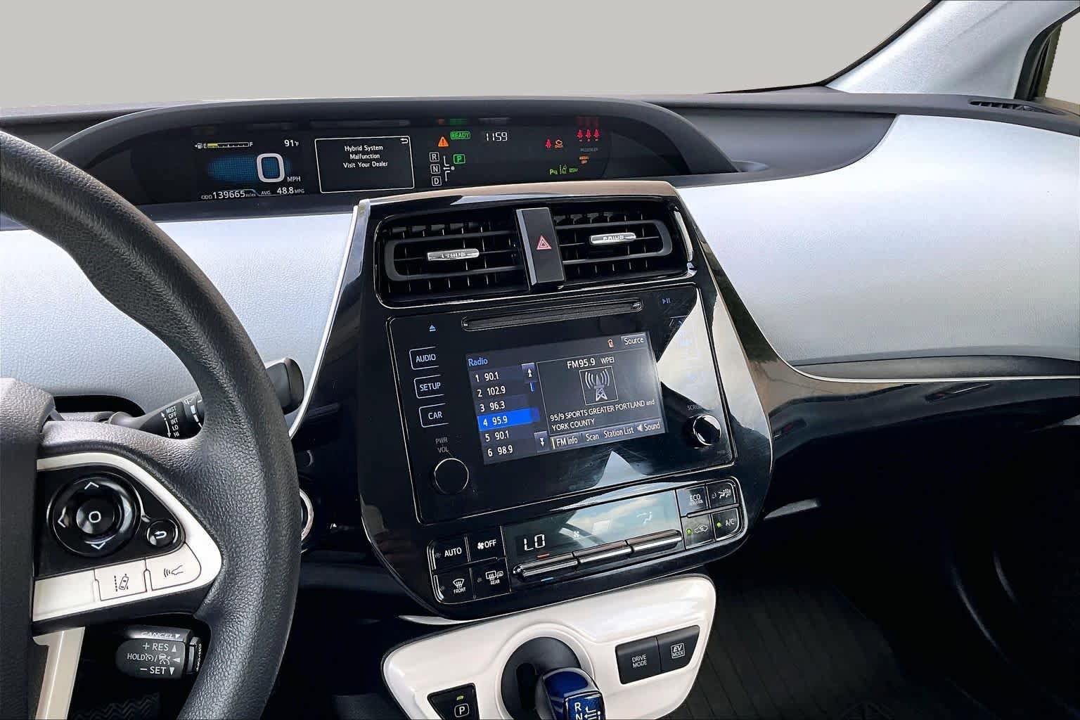Used 2018 Toyota Prius Two w/ Prius Two Safety Plus Package FWD image 7