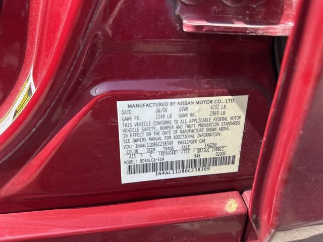 Used 2024 Toyota Camry SE w/ Convenience Package FWD image 18