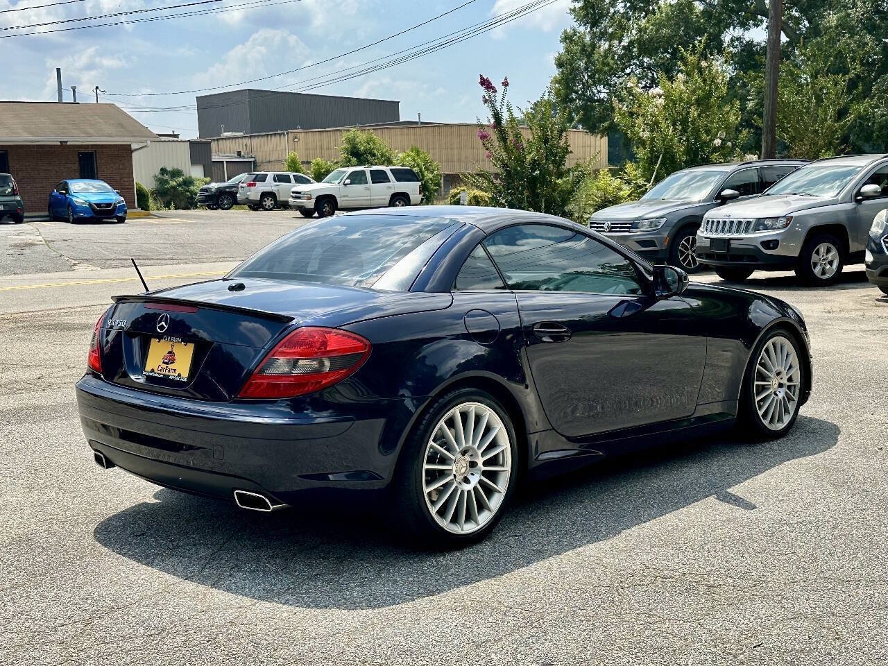 Used 2011 Mercedes-Benz SLK 350 w/ Multimedia Pkg image 15