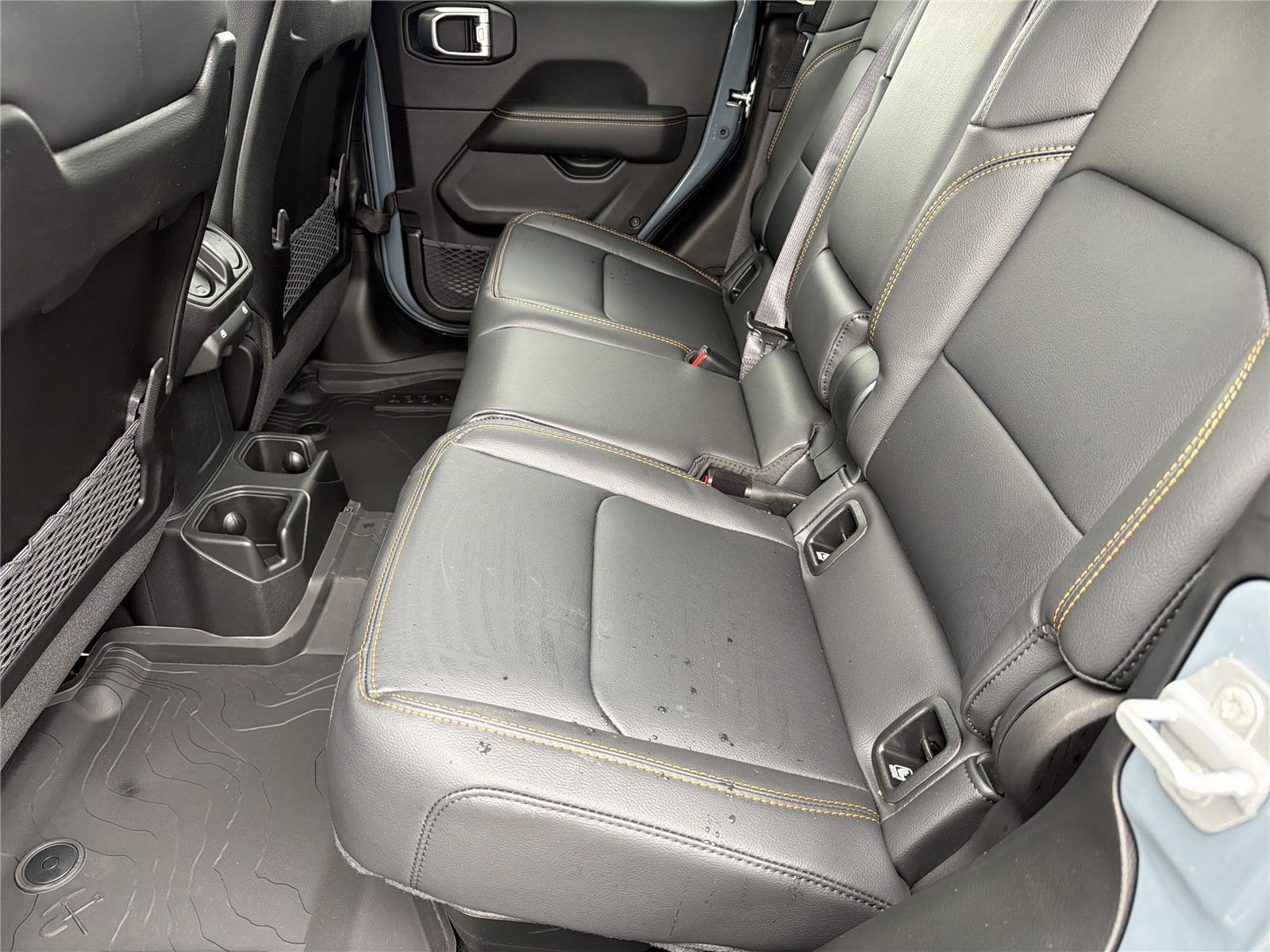 New 2026 Jeep Gladiator Sahara image 17