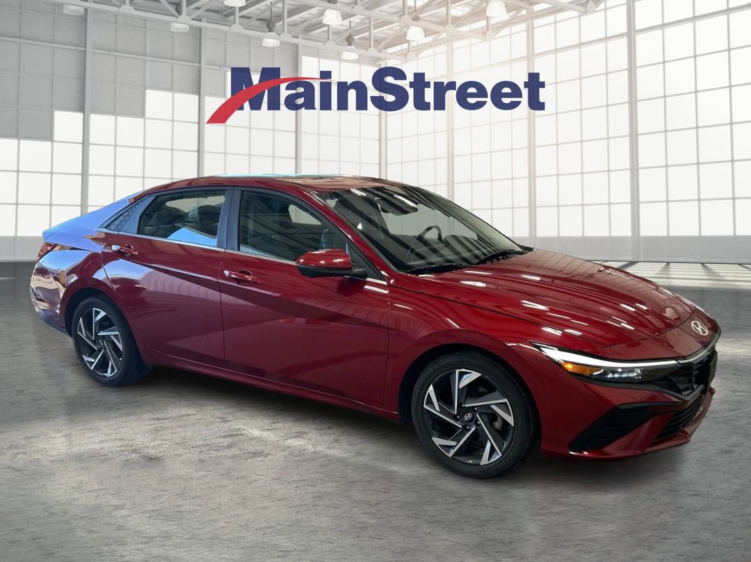 Used 2024 Hyundai Elantra Limited image 7