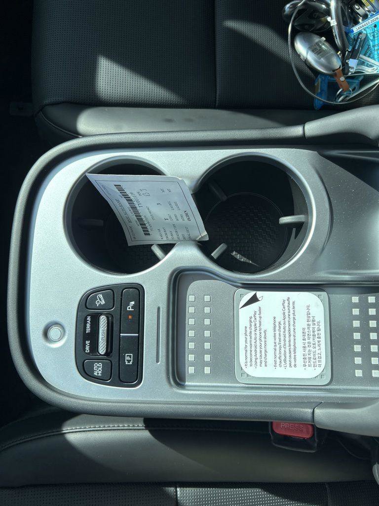 New 2026 Hyundai Ioniq 9 Limited w/ Tow & Go Package image 22