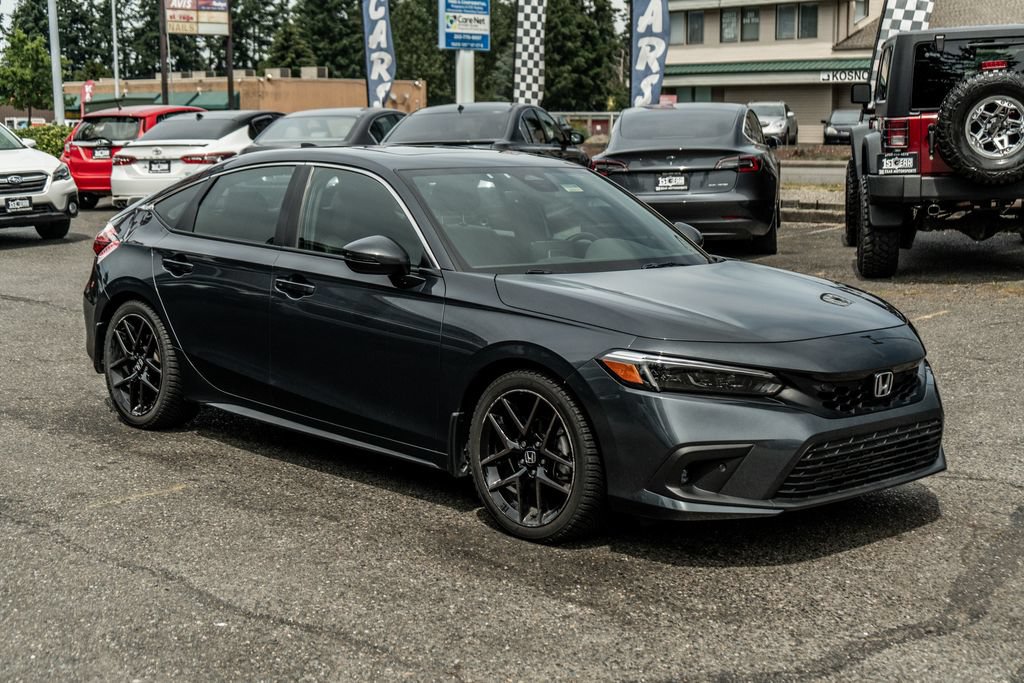 Used 2023 Honda Civic Sport Touring image 5