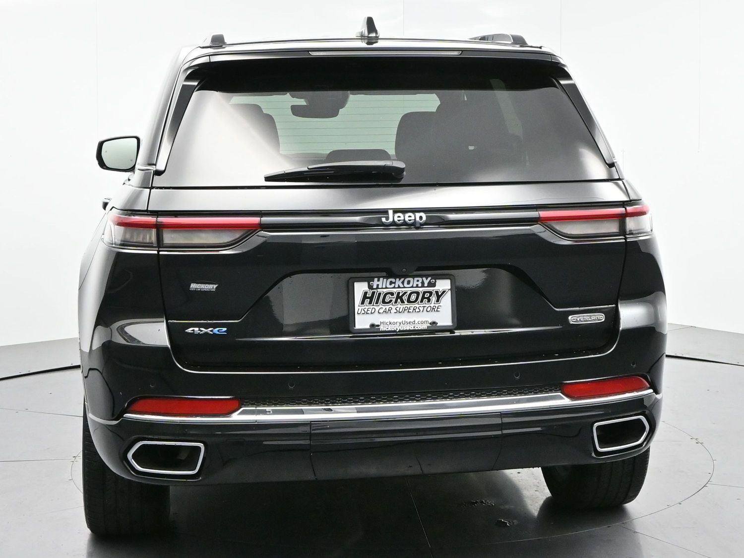 Used 2022 Jeep Grand Cherokee Overland AWD/4WD image 6