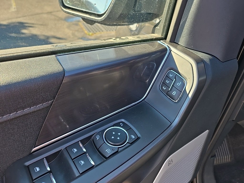 New 2025 Ford F150 Lariat w/ Equipment Group 502A High image 14