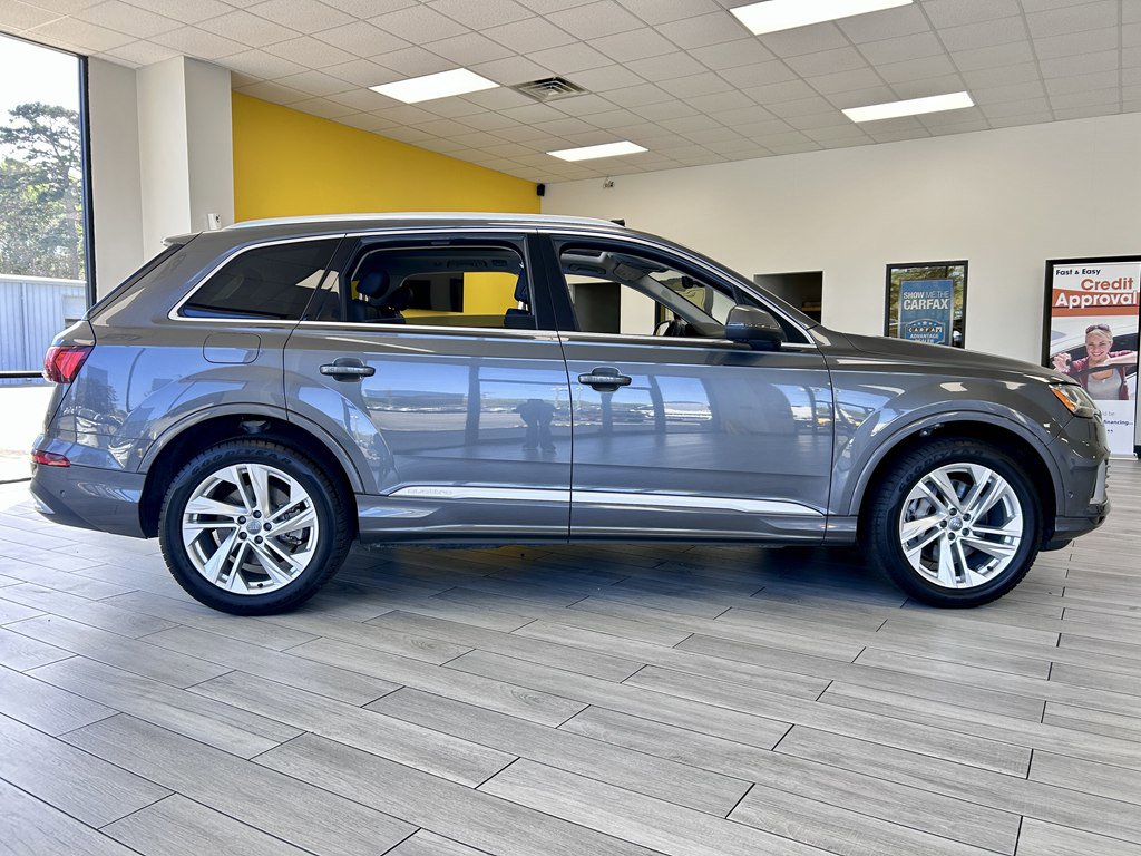 Used 2020 Audi Q7 3.0T Premium Plus w/ Premium Plus Package AWD/4WD image 5