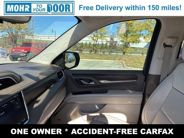 Used 2021 GMC Yukon Denali w/ Denali Premium Package image 28