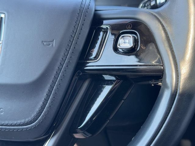 Used 2023 Lincoln Aviator Reserve w/ Equipment Group 201A AWD/4WD image 20