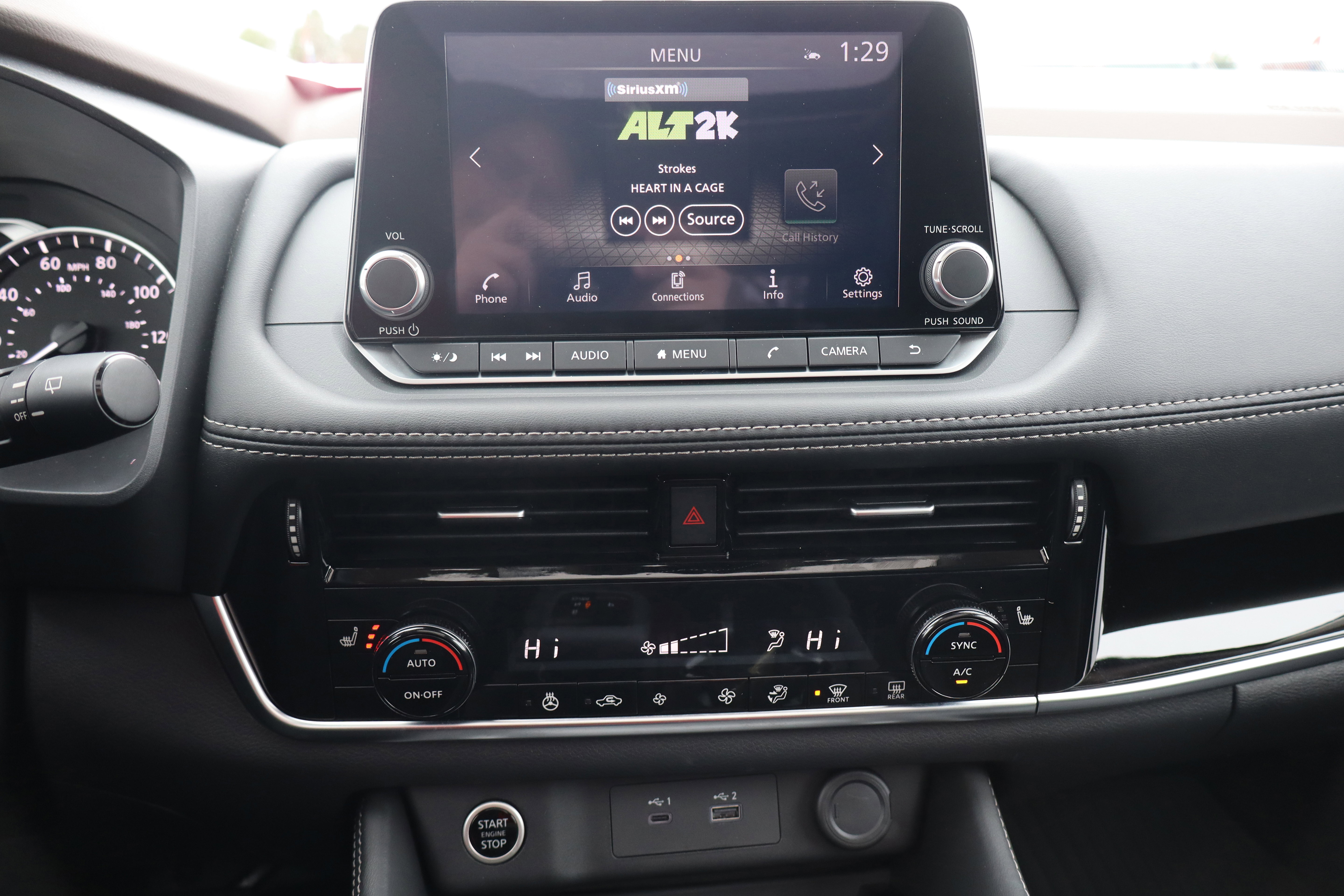 Used 2023 Nissan Rogue SL image 17