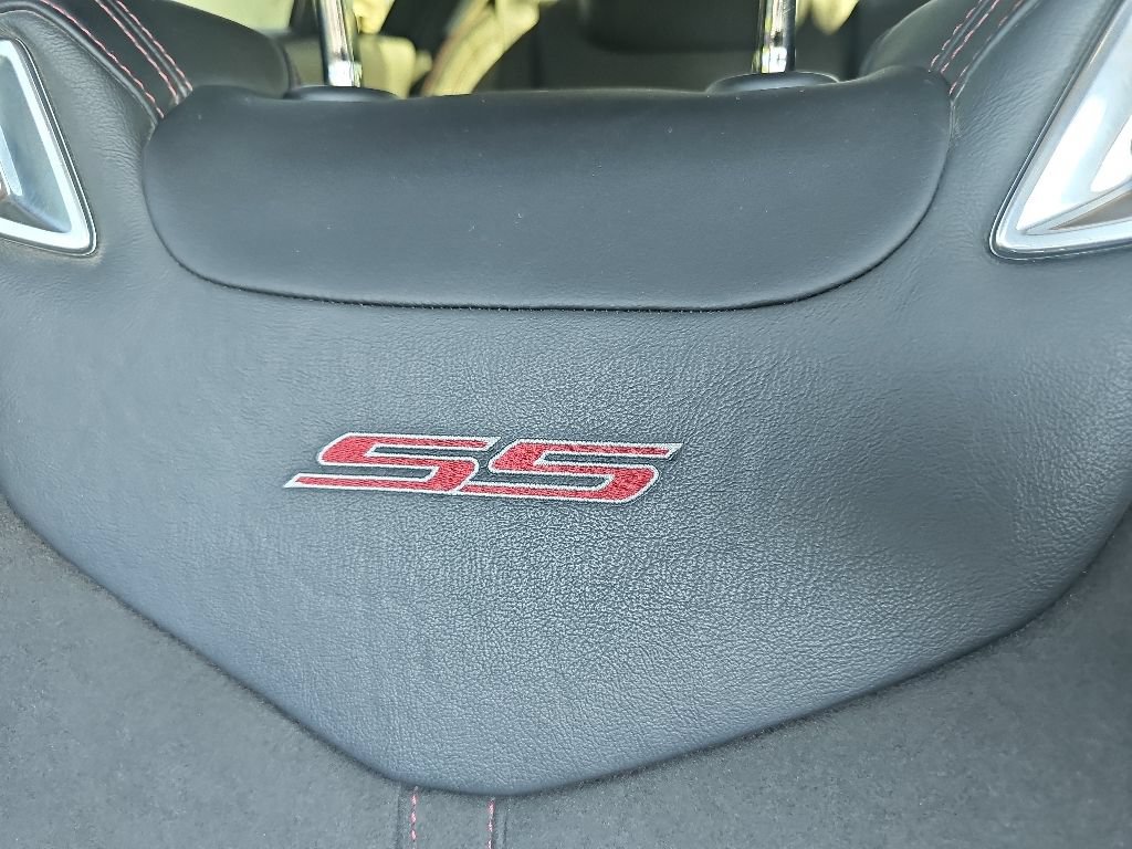 Used 2017 Chevrolet SS RWD image 36