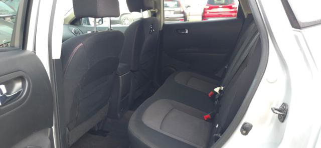 Used 2009 Nissan Rogue SL w/ Moonroof Pkg image 14