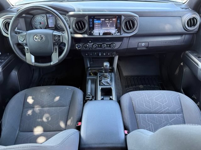 Used 2019 Toyota Tacoma TRD Off-Road w/ Technology Package AWD/4WD image 29
