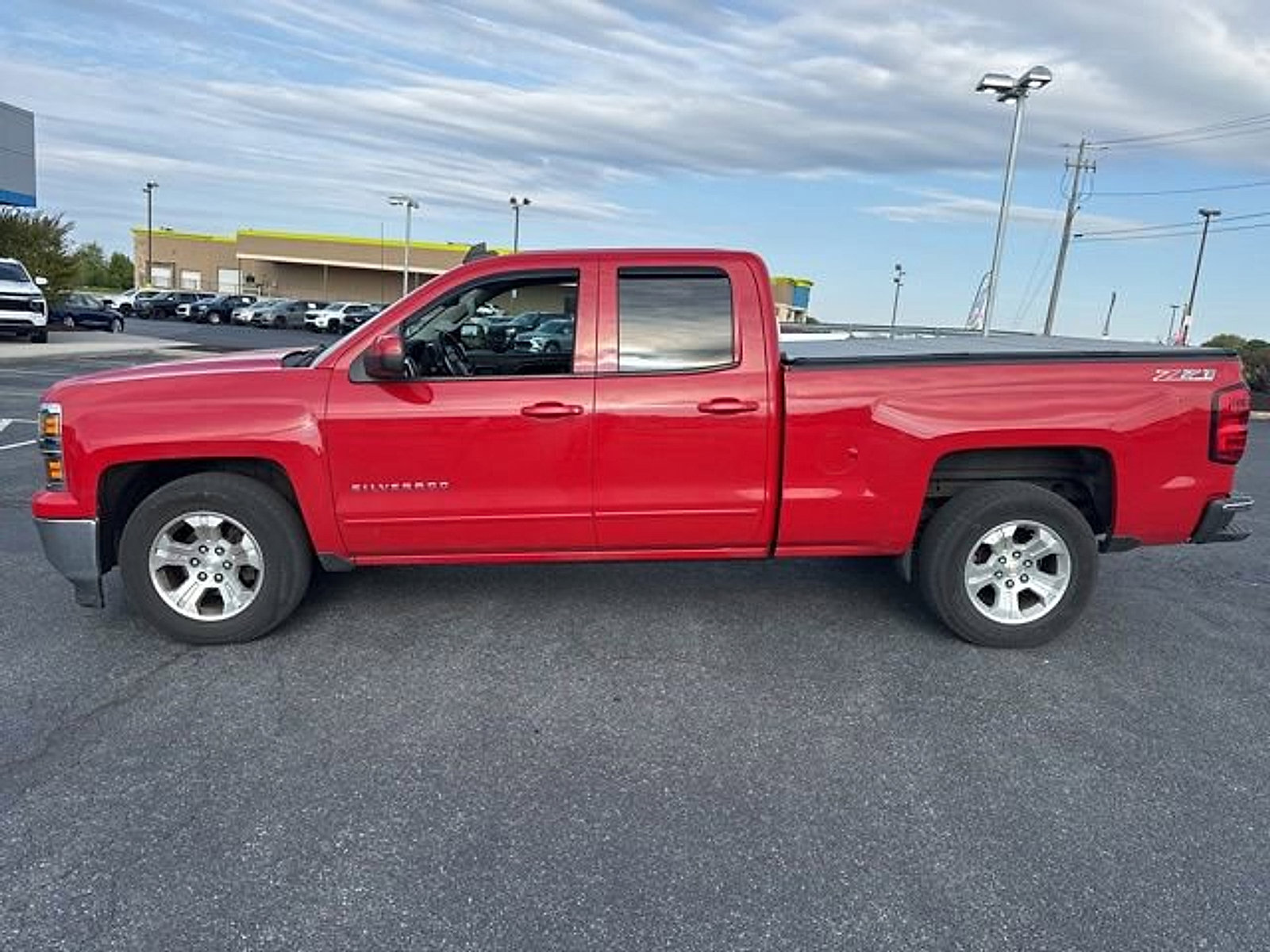 Used 2015 Chevrolet Silverado 1500 LT w/ All Star Edition AWD/4WD image 5