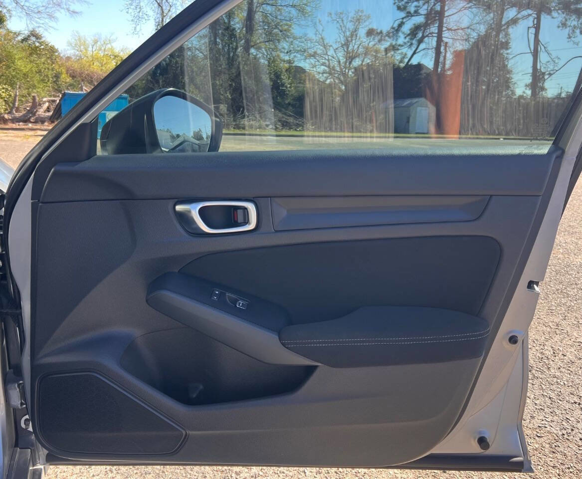 Used 2022 Honda Civic Sport image 16